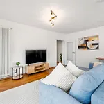 Daire Nexstay Design Mit Loggia Und Parkplatz Neumarkt in der Oberpfalz