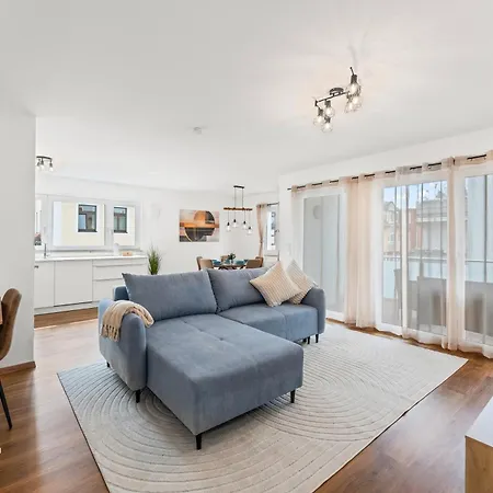Nexstay Design Mit Loggia Und Parkplatz Daire