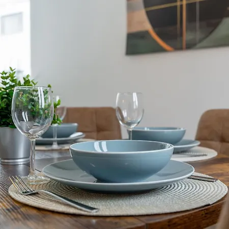 Nexstay Design Mit Loggia Und Parkplatz Neumarkt in der Oberpfalz