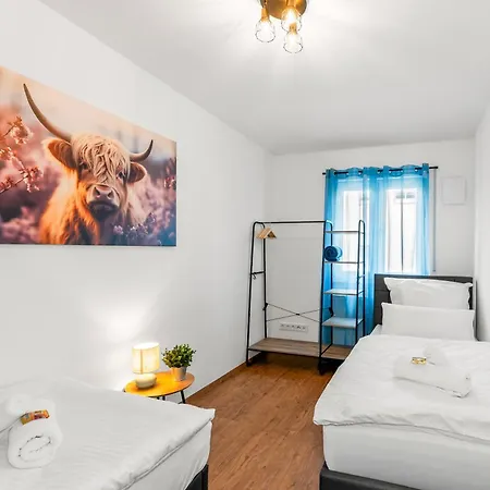 Nexstay Design Mit Loggia Und Parkplatz Daire Neumarkt in der Oberpfalz