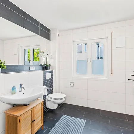 Nexstay Design Mit Loggia Und Parkplatz Daire
